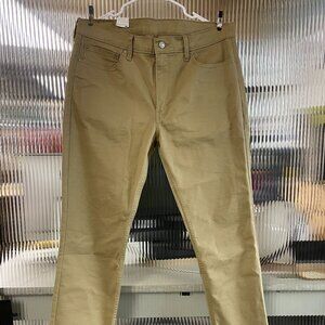 NWT Men's Levis 5 pocket Slim Fit Khaki Pant 36 x 32